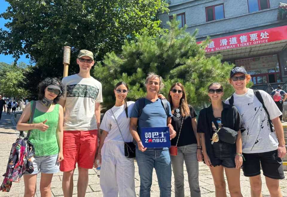 Mutianyu Great Wall Day Trip by ZANBUS photo 4